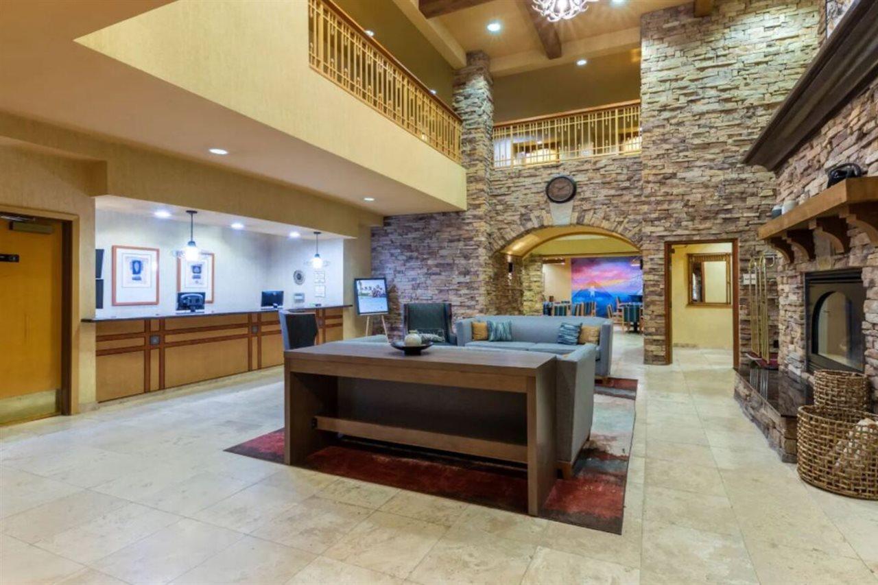 La Quinta By Wyndham Vancouver Eksteriør billede