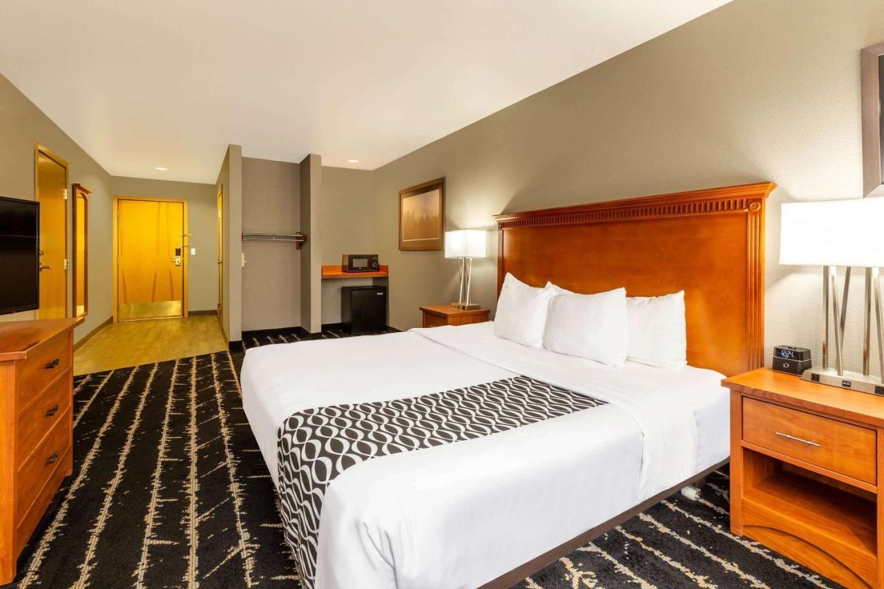 La Quinta By Wyndham Vancouver Eksteriør billede